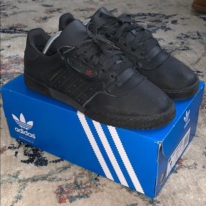 Adidas Yeezy Powerphase Black